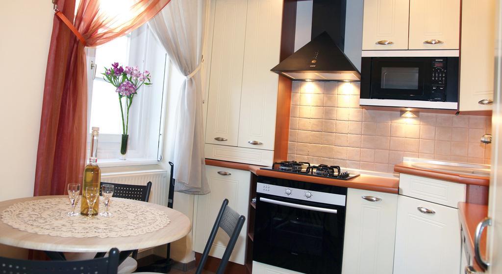 Classic Central Apartment Budapest Room photo